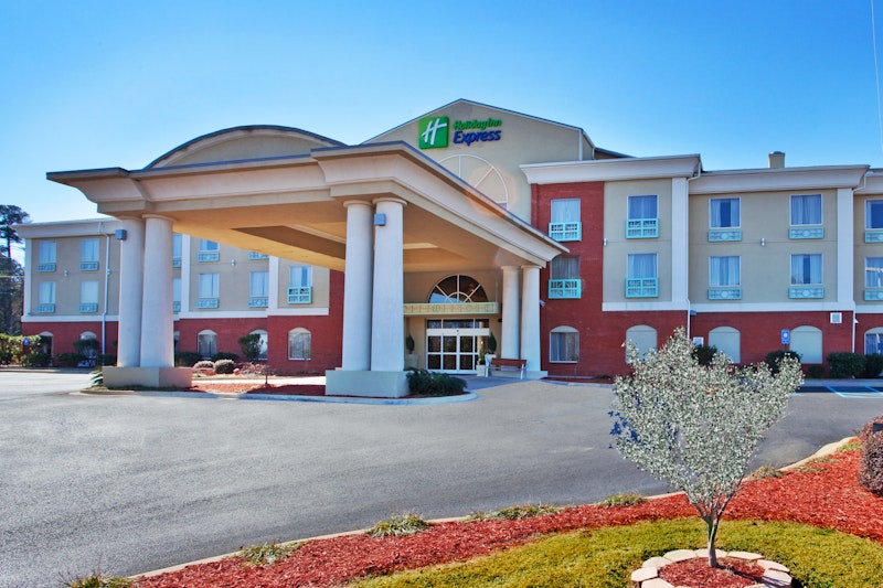 Holiday Inn Express Hotel Suites Thomasville 39/40