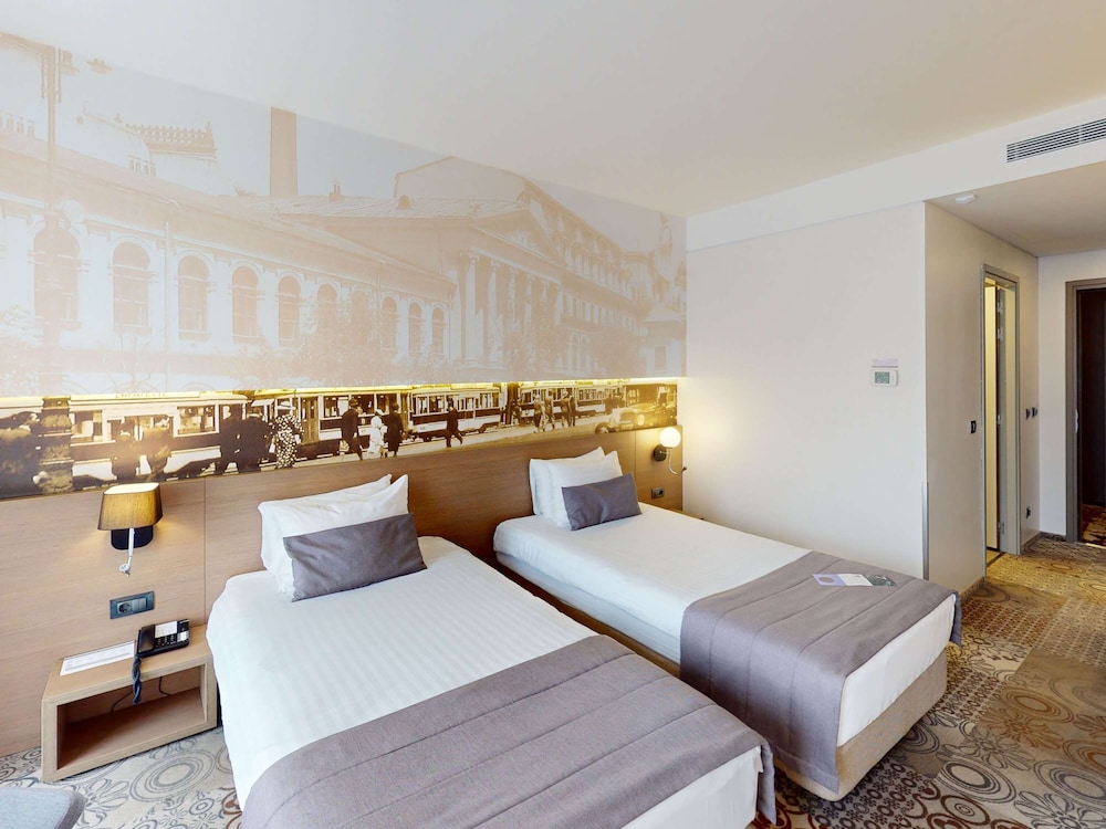 SUPERIOR, TWIN BEDS