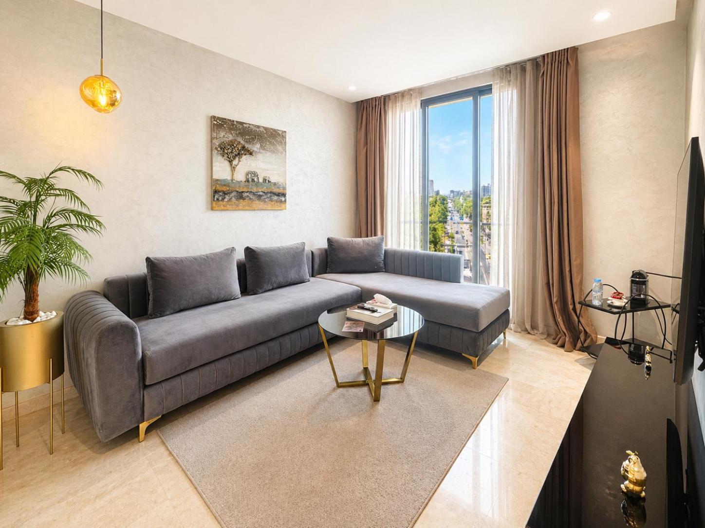 Zen Suites Hotel 44/67