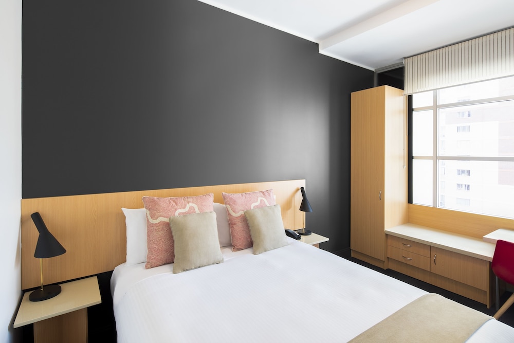 IBIS SYDNEY WORLD SQUARE 23/70