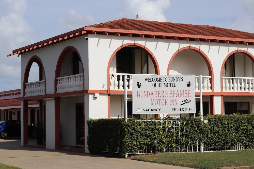 Bundaberg Spanish Motor Inn 2/33
