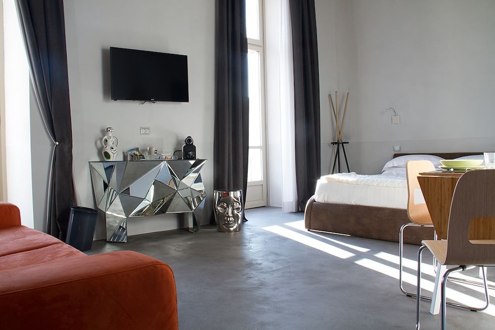 Piazza Castello Suite 20/50