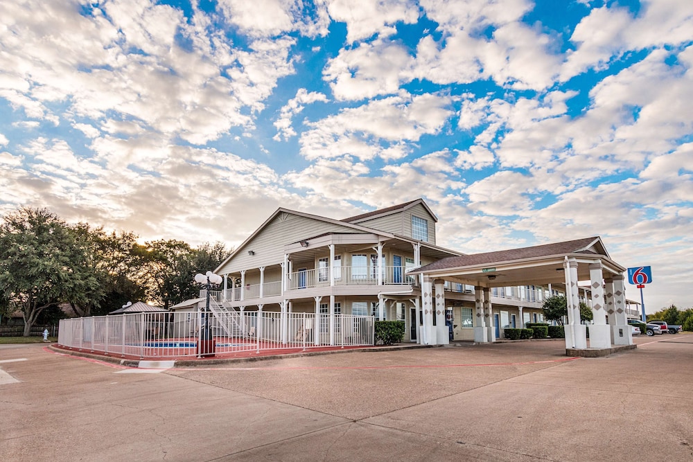 Motel6 Waxahachie, TX 34/39