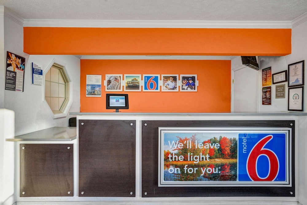 Motel6 Hillsville, VA 7/50