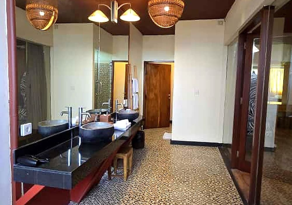 Seminyak Suites (Ex Seminyak Sky Suites by Kupu Kupu Resorts) 3/50