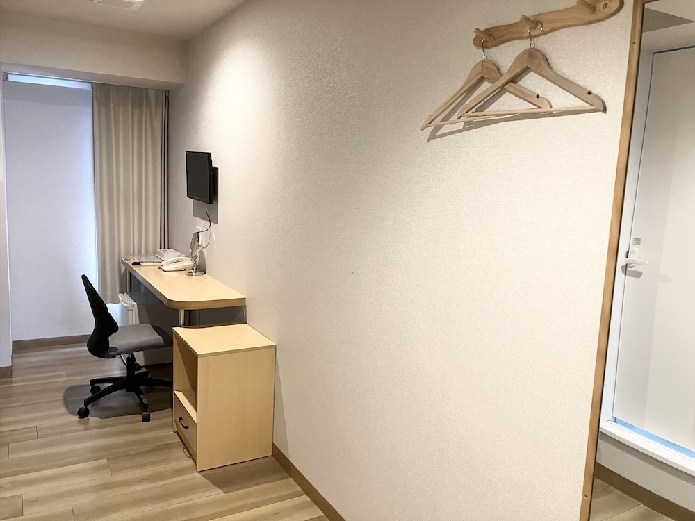 Victoria Hotel Okinawa 57/63