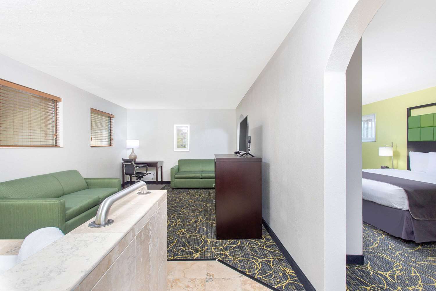 AmericInn by Wyndham Delafield 9/18