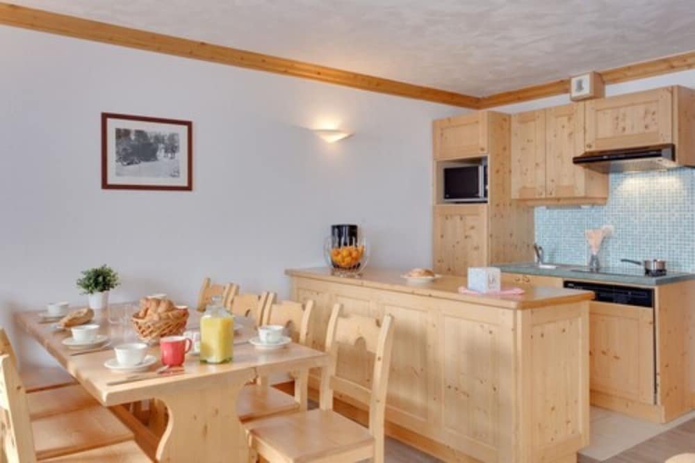Les Chalets De Ladonis 56/64