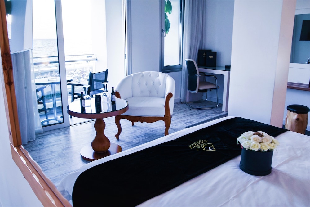 The Ciao Stelio Deluxe Hotel - Adults Only 43/65