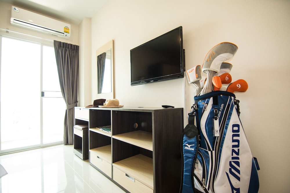 At Ease Residence Suvarnabhumi 53/67