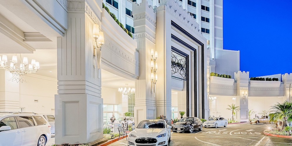 The Commerce Casino and Hotel 24/57
