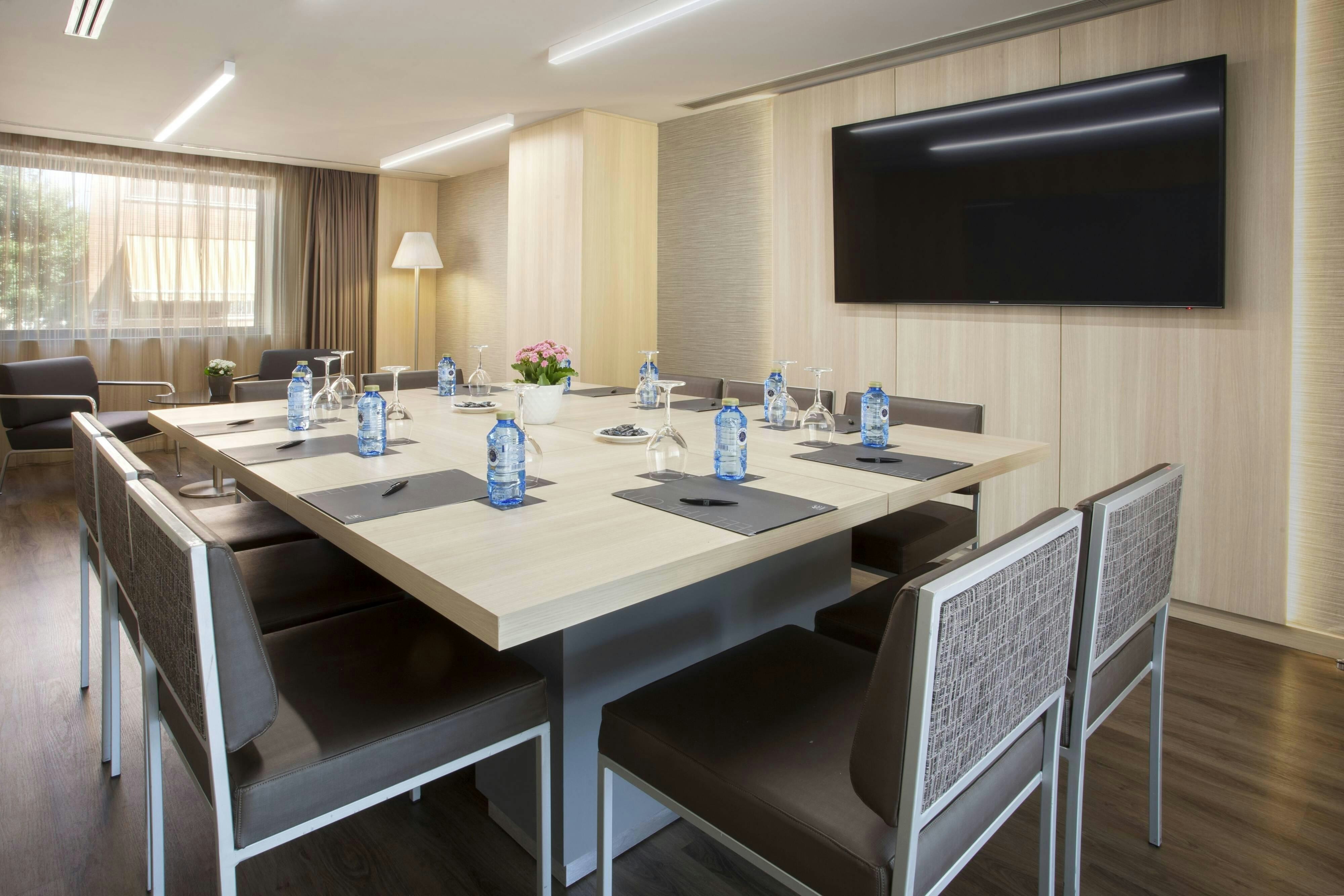 Ac Hotel Cordoba By Marriott 6/12