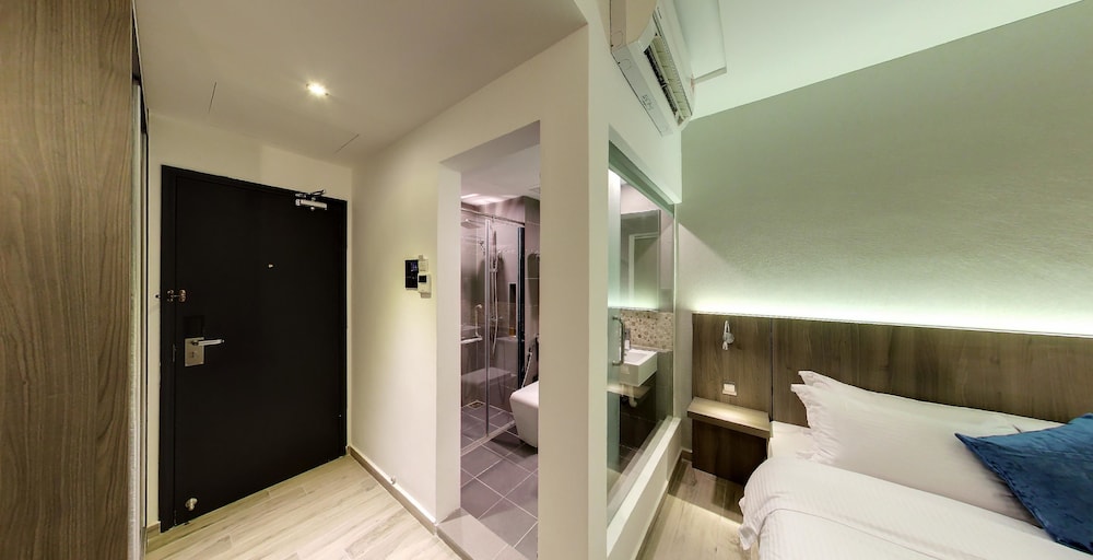 Flora by Crossroads Hotel 21/47