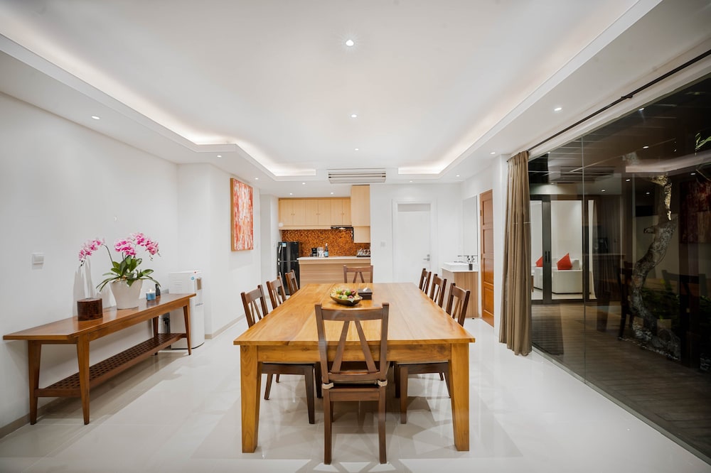 DOWNTOWN VILLAS 23/46