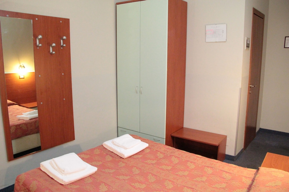Hotel Dateo 23/63
