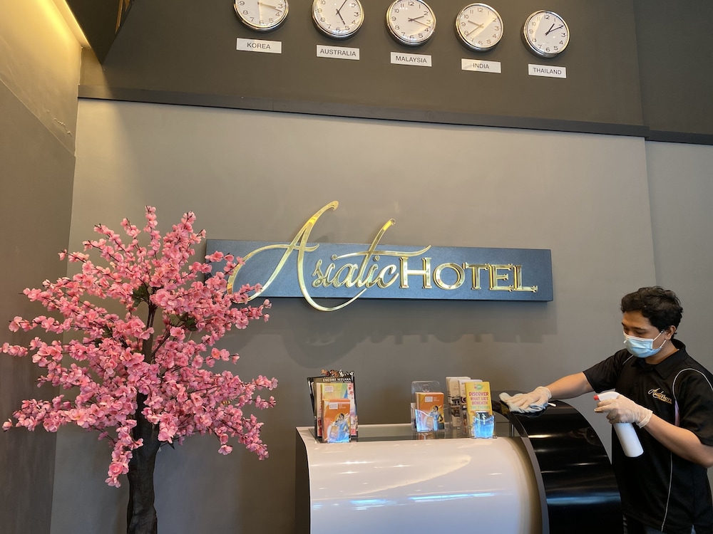 Asiatic Hotel 5/50