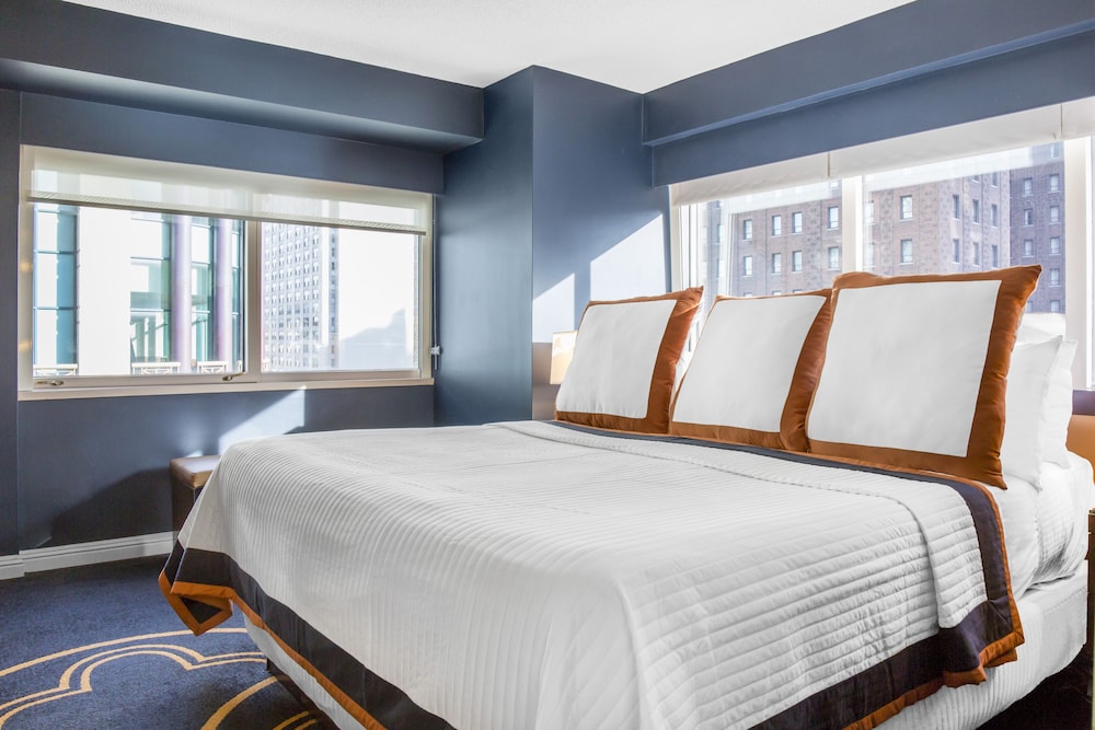 Omni Chicago Hotel 20/84