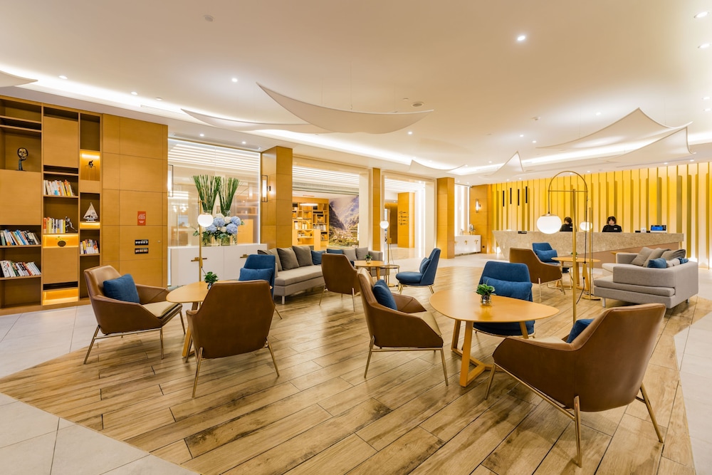 Atour S Hotel Shanghai Oriental Pearl Tower 54/68