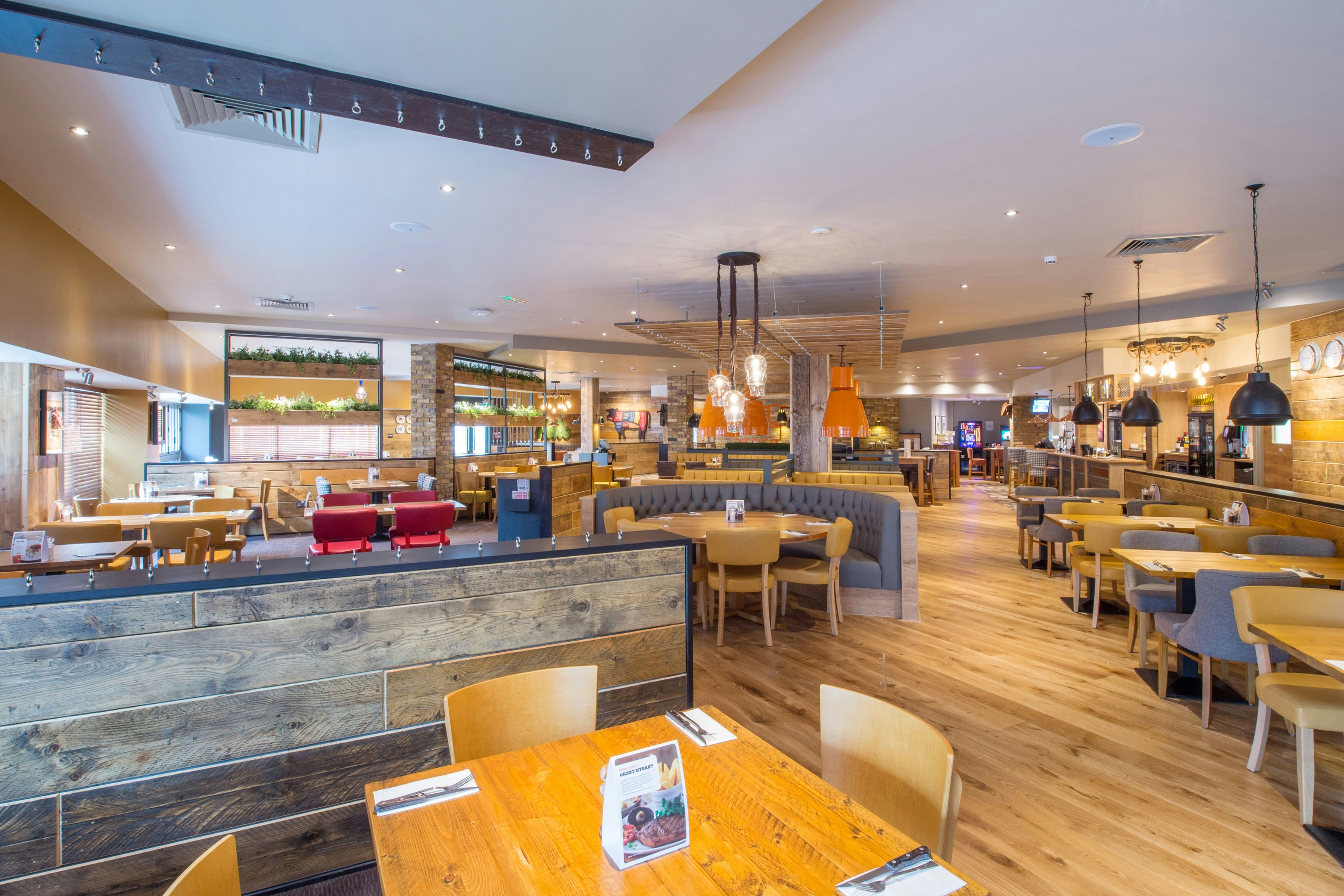Premier Inn Yeovil Town Centre Hotel 37/49