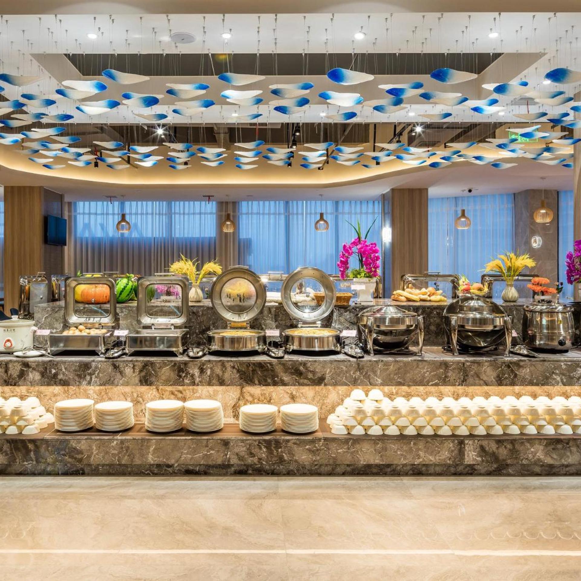 Lavande Hotel (Ganzhou Railway Station Branch) 43/50