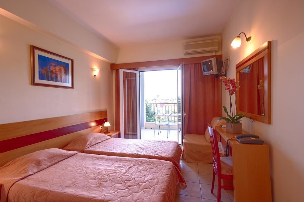 Corfu Hellinis Hotel 6/32