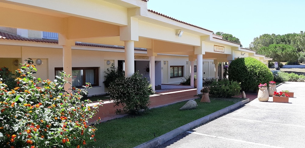 Petri Marini Hotel & Resort 38/44