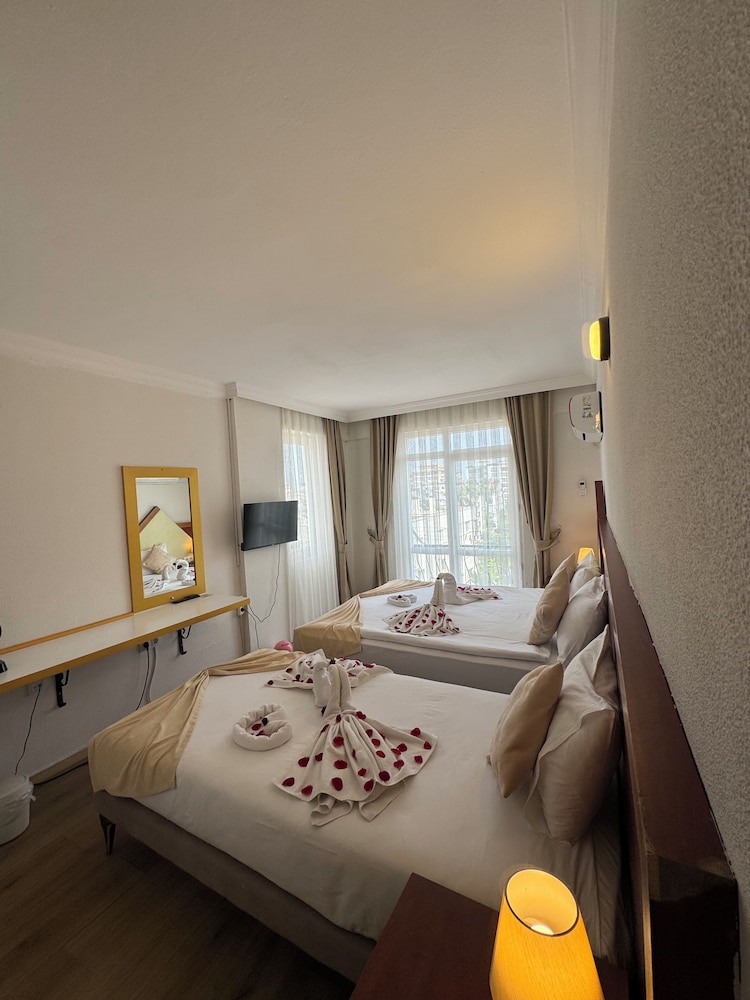 Suntalia Hotel 17/69