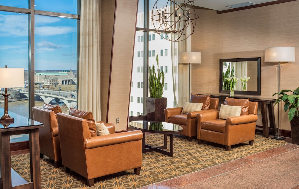 The Capital Suites Hotel 27/60