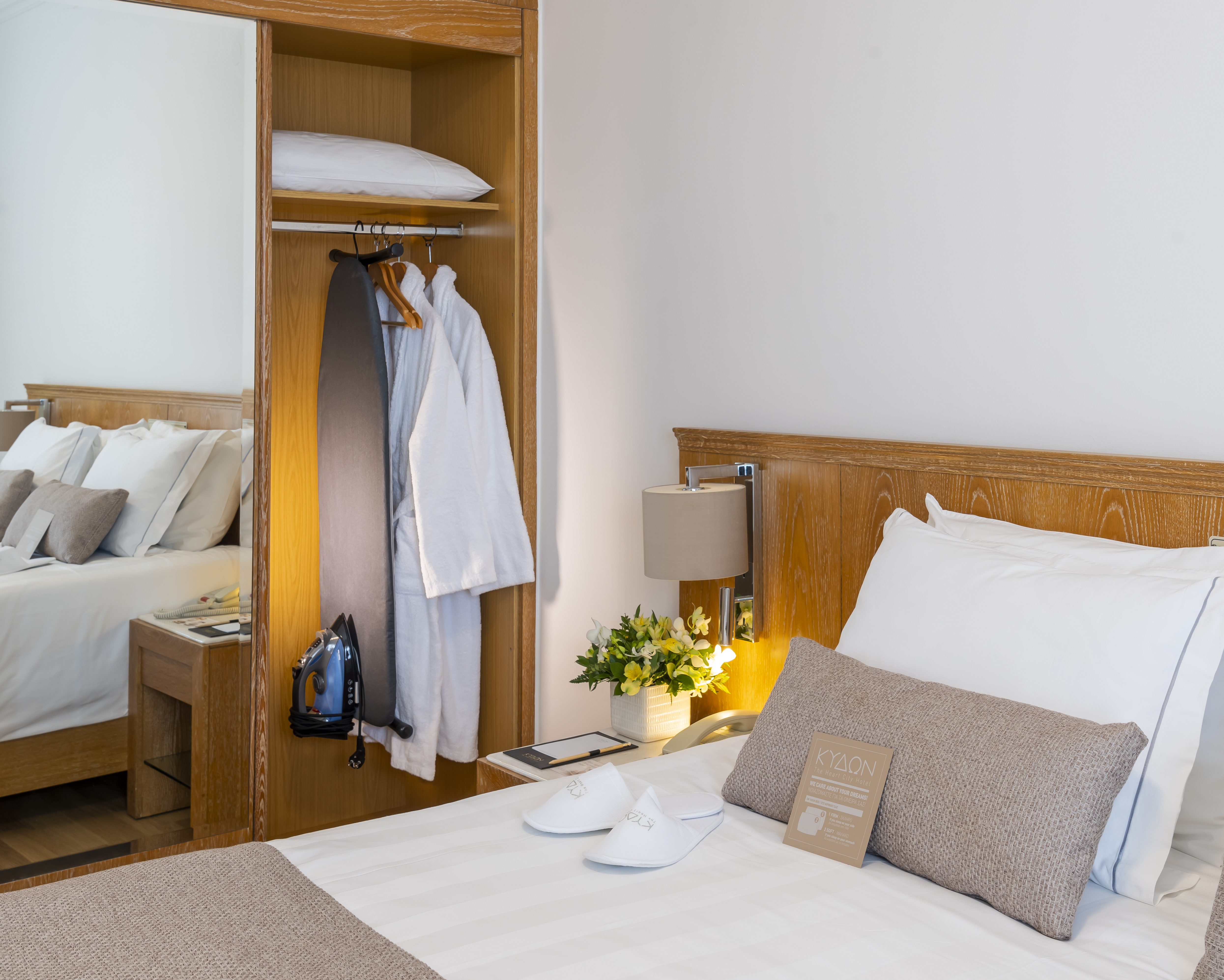 COMFORT, DOUBLE OR TWIN BED