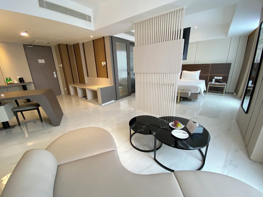Grand Whiz Hotel Praxis Surabaya 29/43