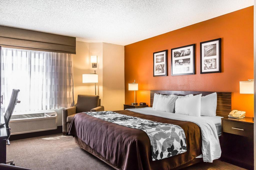 UPGRADE, KING BED
