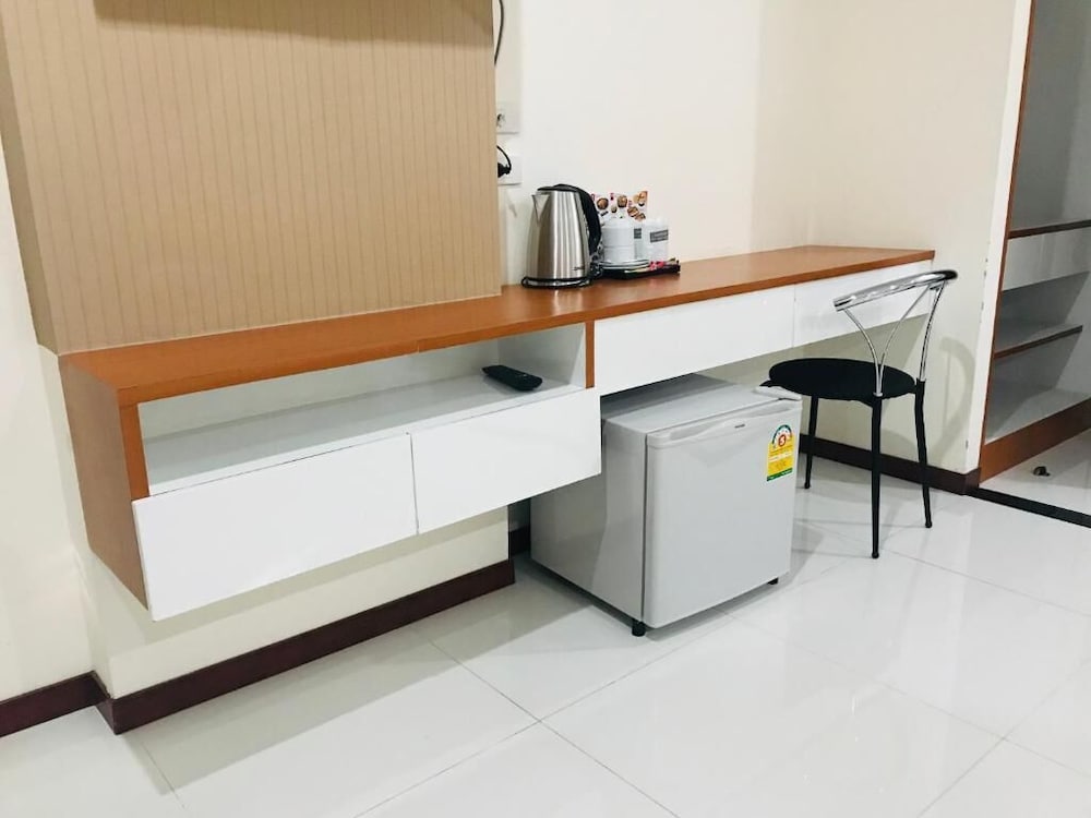 Ttt Hotel 44/48