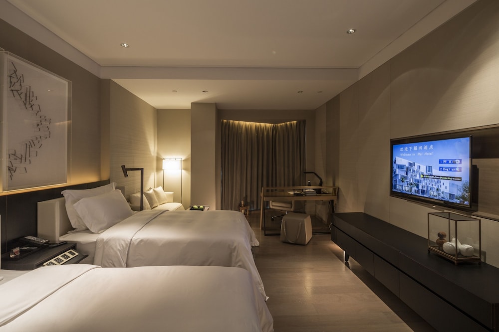 Hui Hotel 18/65