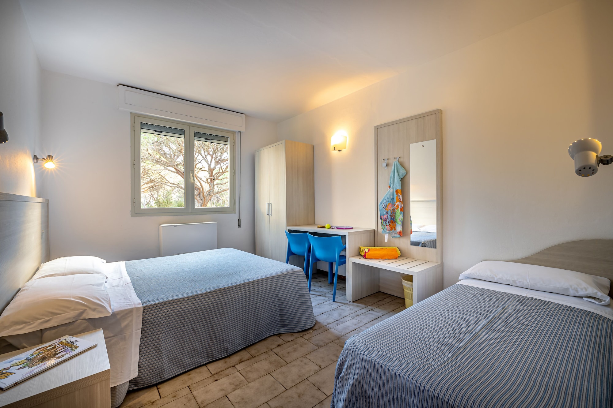 1 BEDROOM, APARTMENT