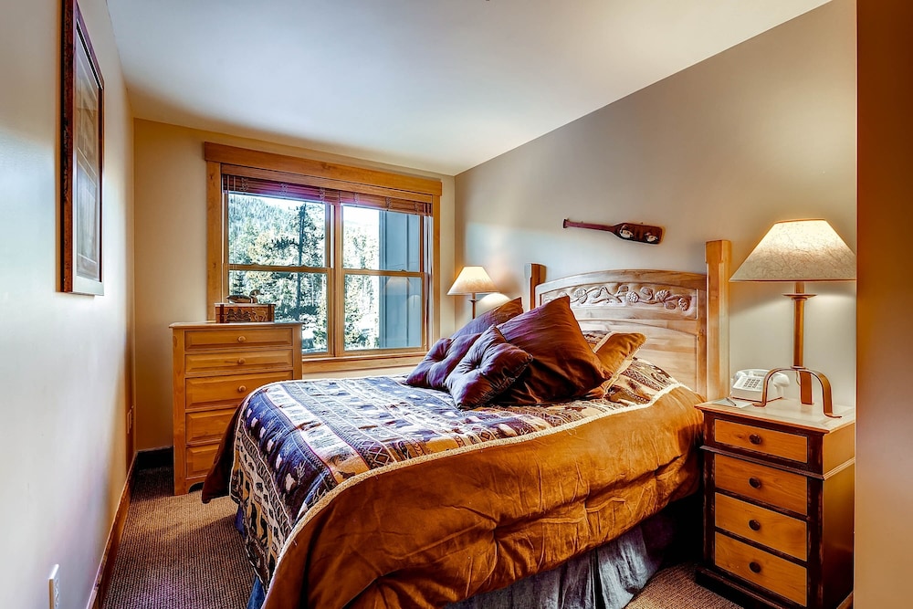 Springs 2 Bed 3 Bath Murphy 9/50