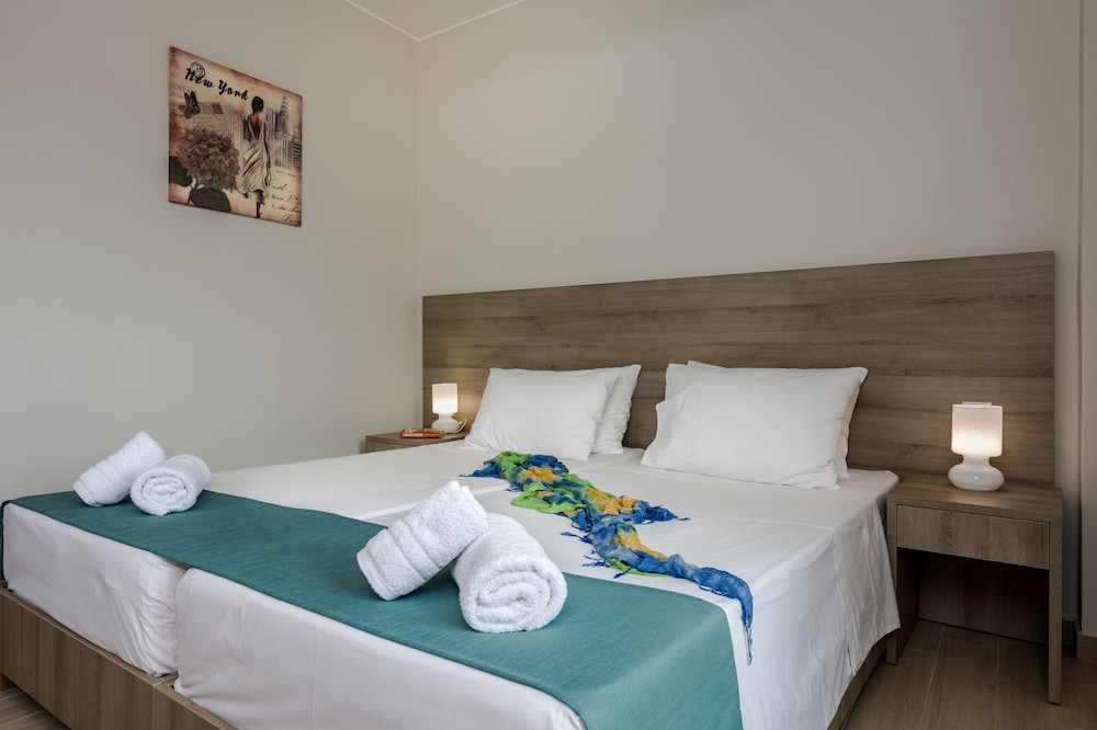 Sisi Breeze Hotel 8/33