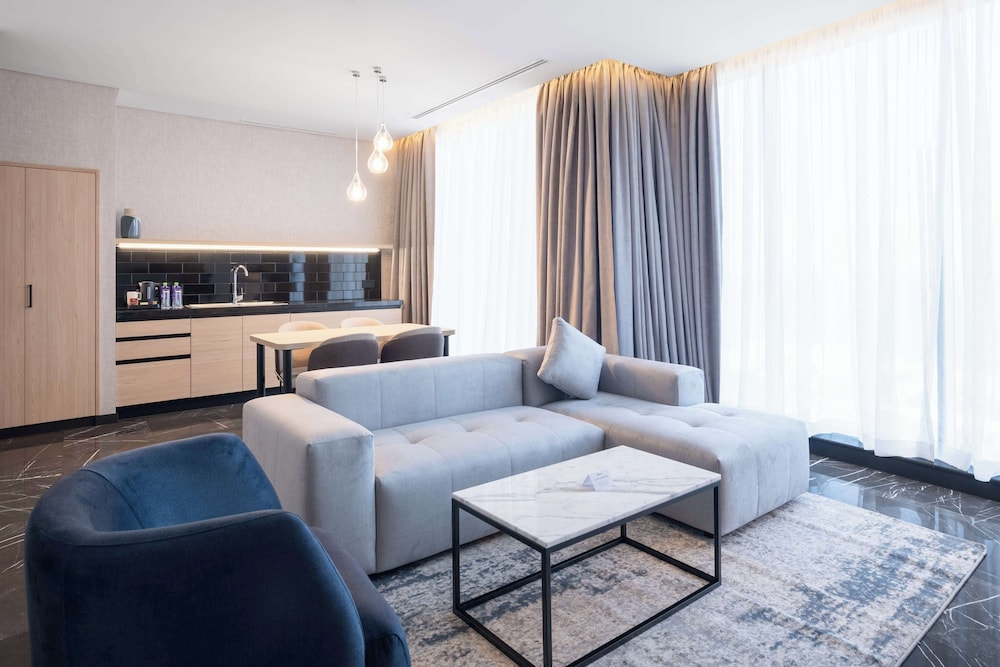 Park Inn by Radisson Hotel & Apartments Kuwait 50/62