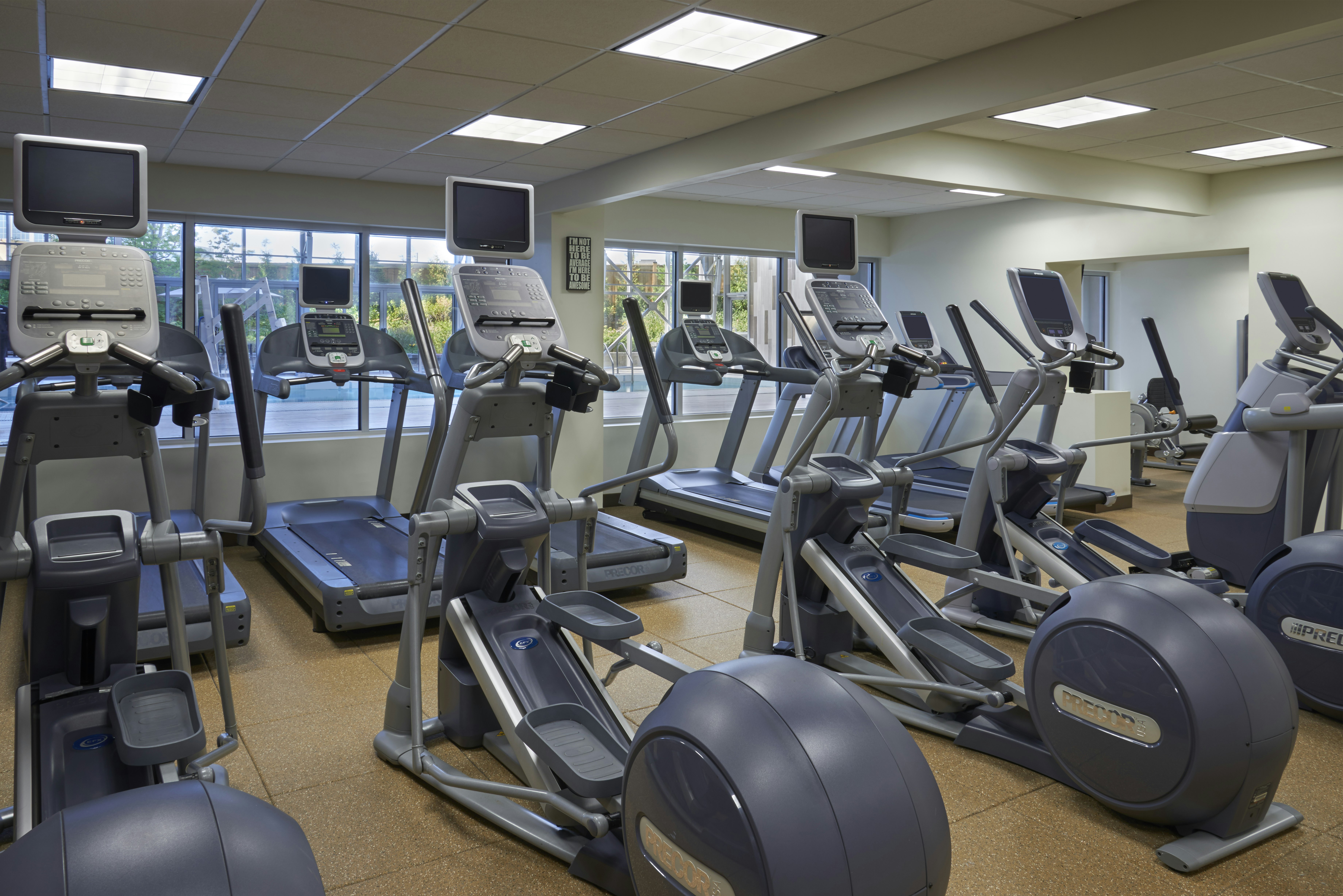Hilton Toronto Airport Hotel & Suites 32/79