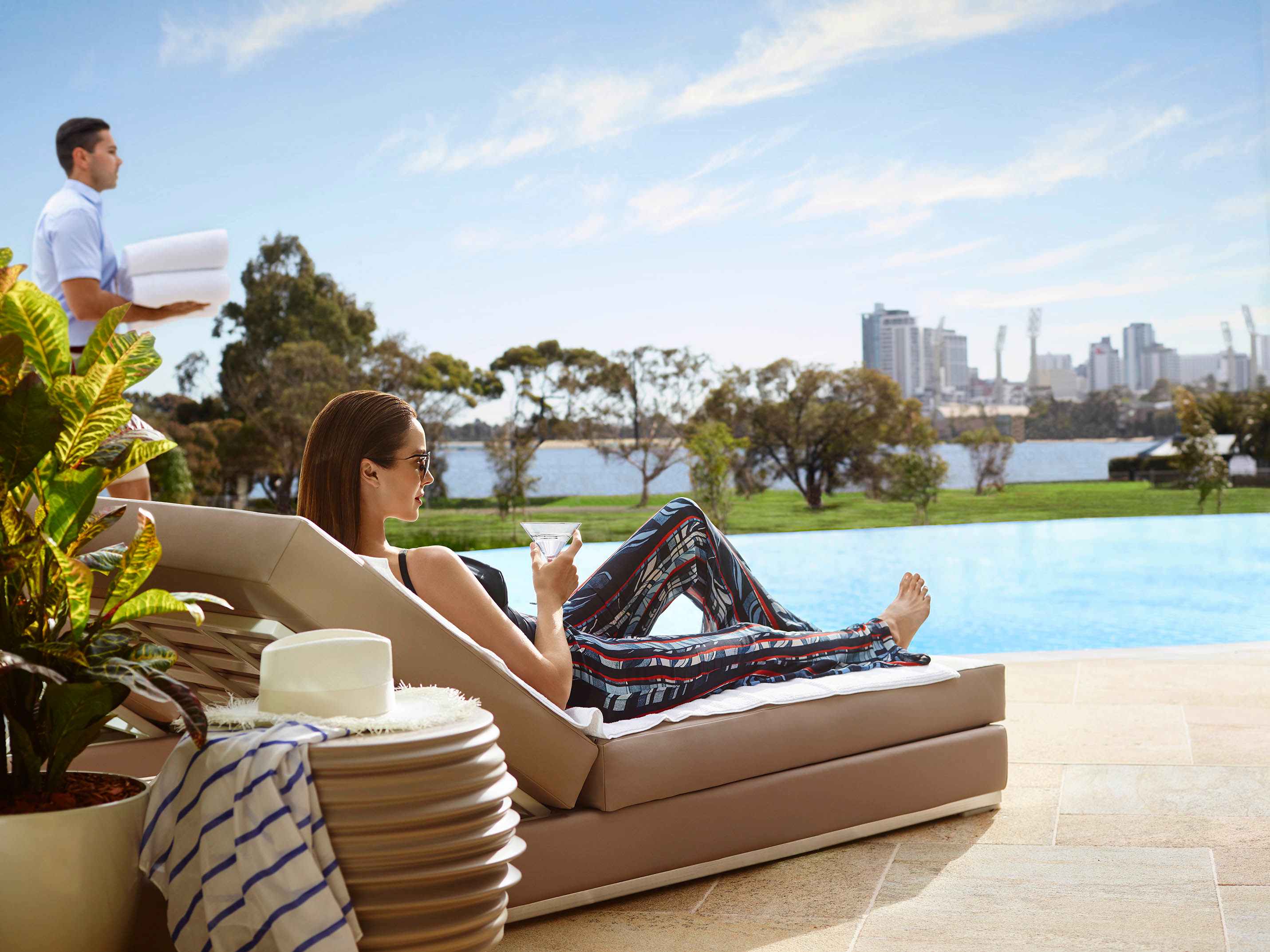 CROWN TOWERS PERTH 27/29