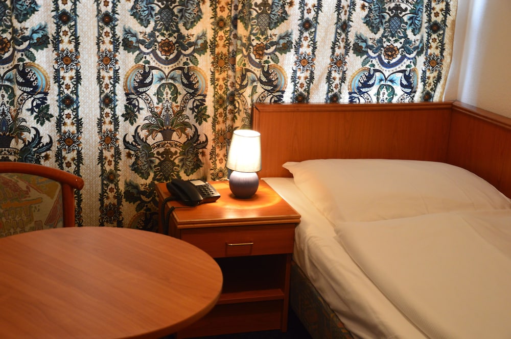 Hotel Wikinger Hof Hamburg 10/30