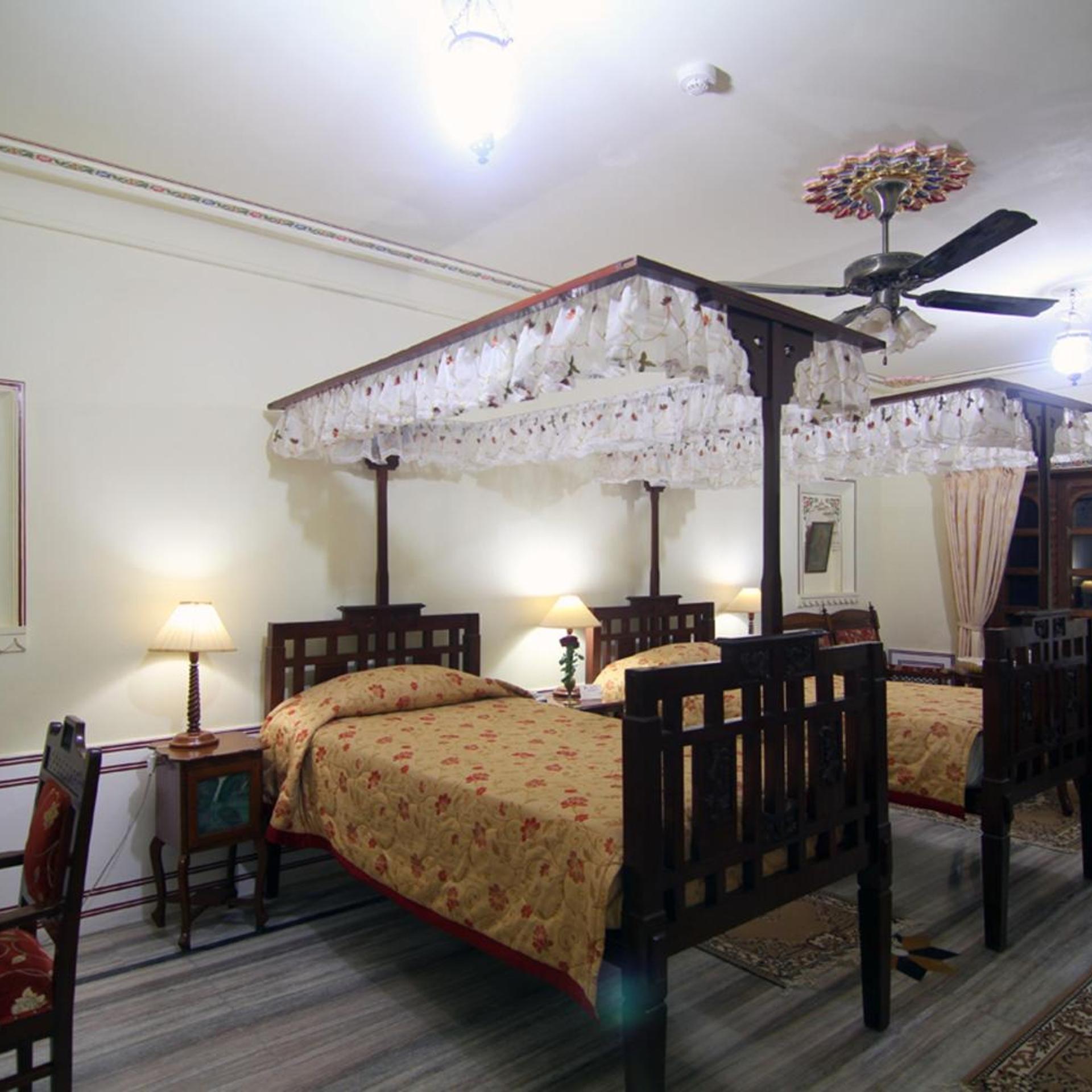 JAGAT PALACE 20/33