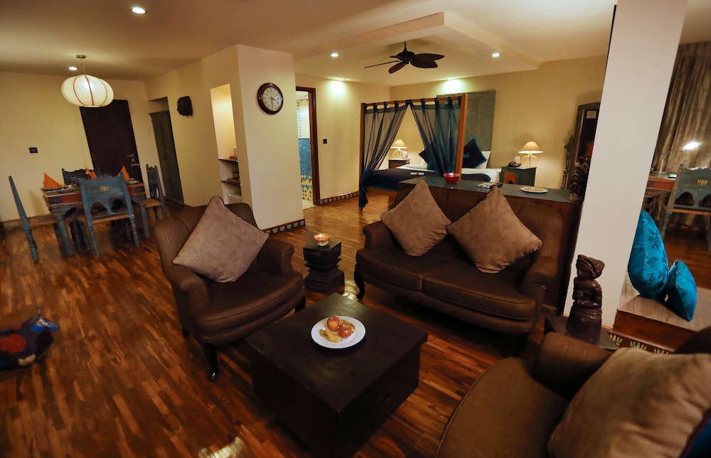 Ganga Kinare A Riverside Boutique Hotel 30/50