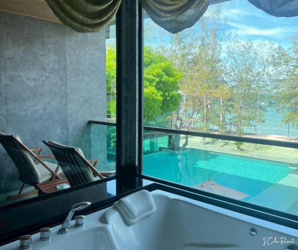 I Calm Resort Cha Am 47/72