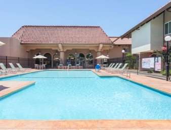 Ramada by Wyndham Fresno North 40/43