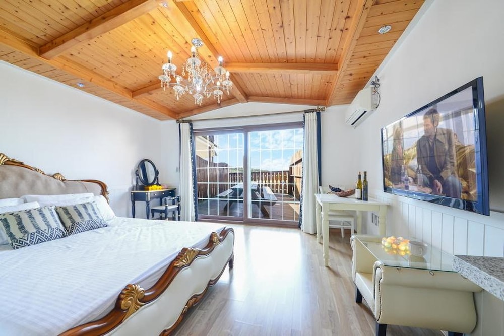 Geoje Gaonara Pension 9/50