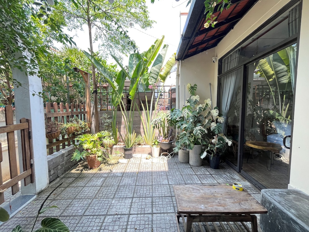 Hue Sweethouse 2 Homestay 43/47