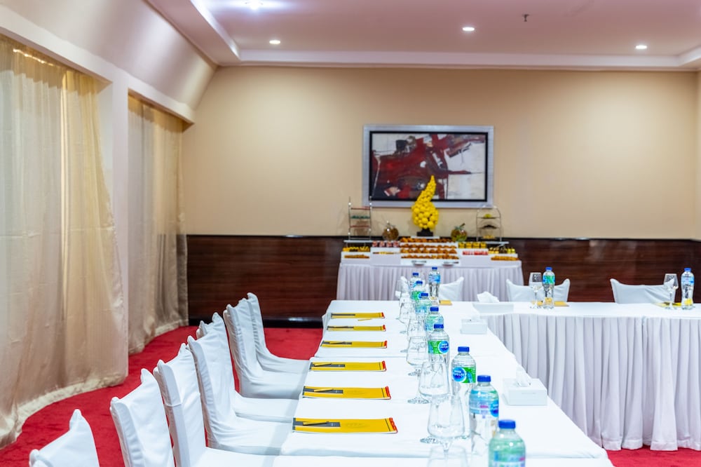 Fort Arabesque Beach Resort 37/50