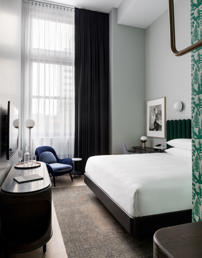 Woodlark Hotel Portland, a Tribute Portfolio Hotel 11/68