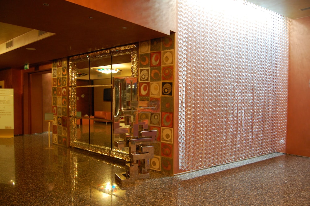 Base To Work Hotel 21/42