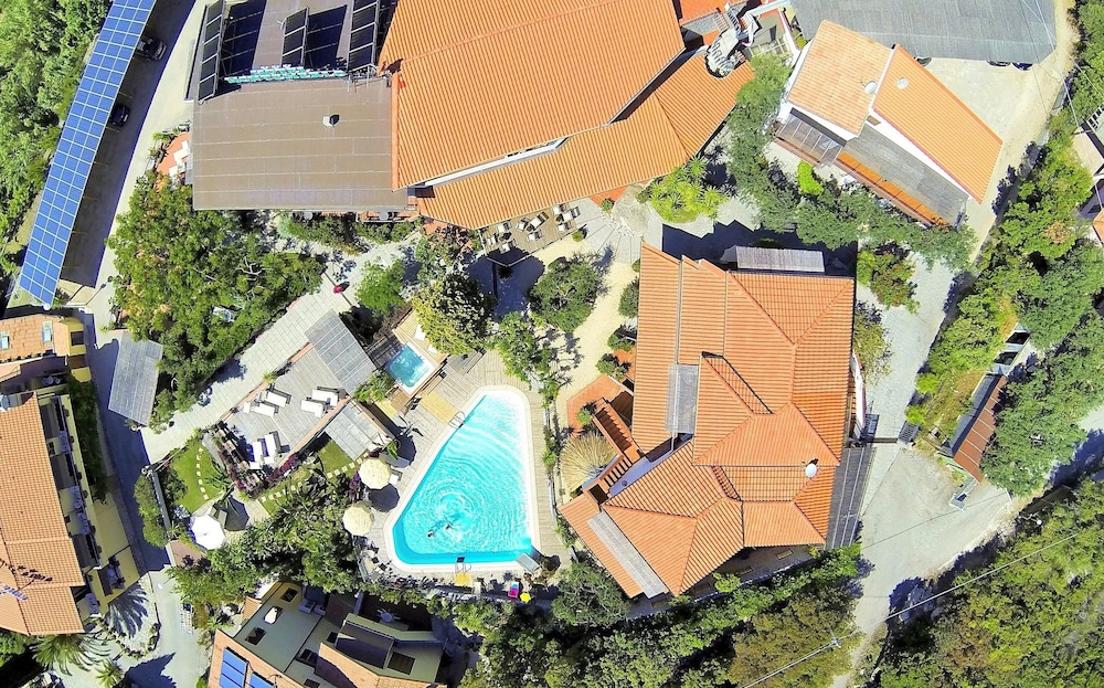 Hotel Montemerlo 24/50